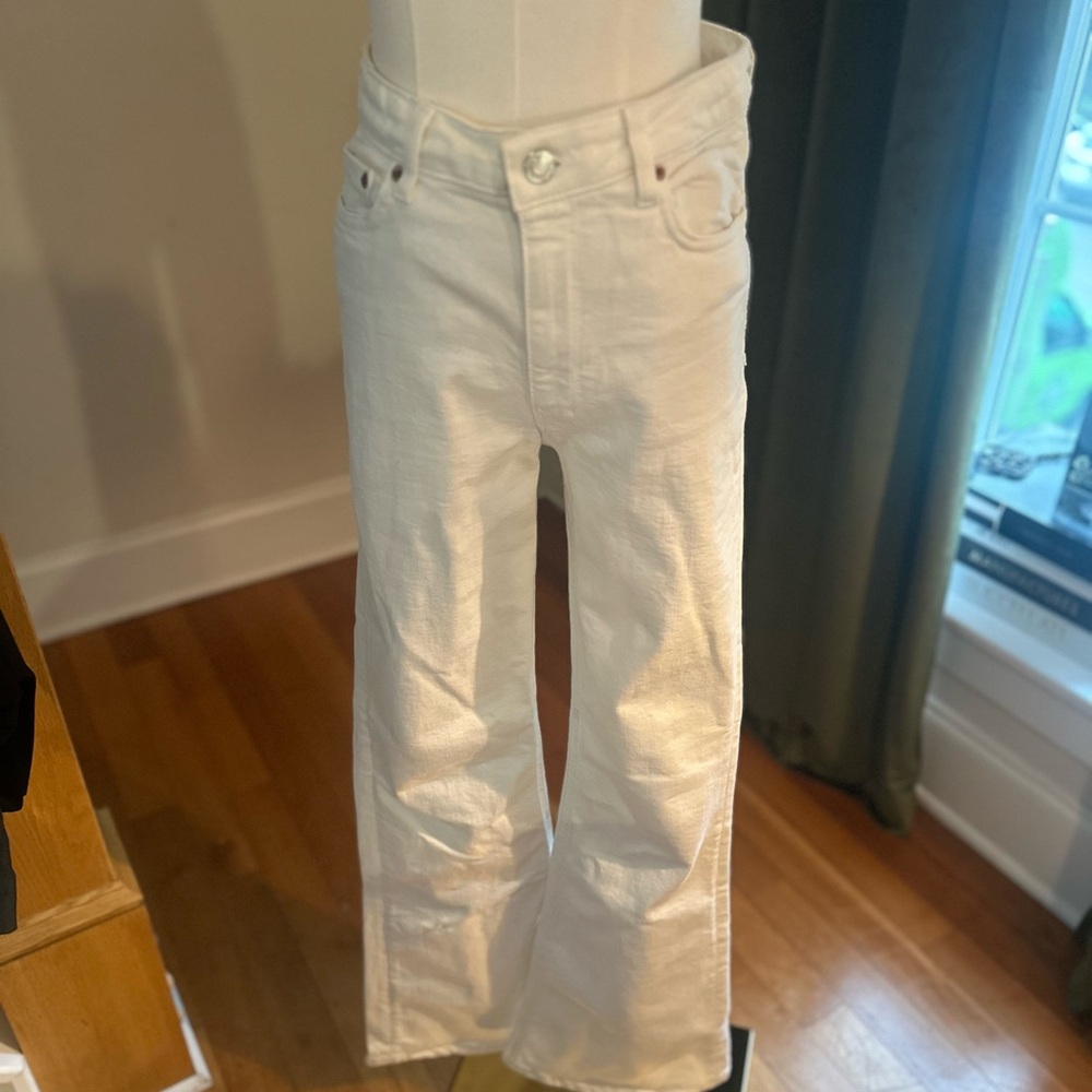 Stylish White Jeans